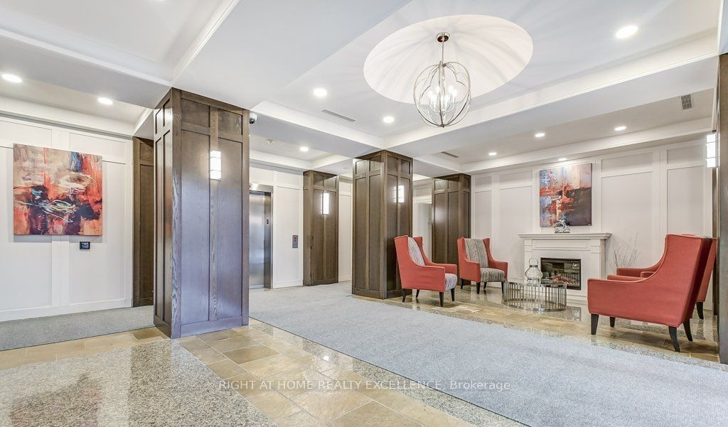 29 Northern Heights Drive 806