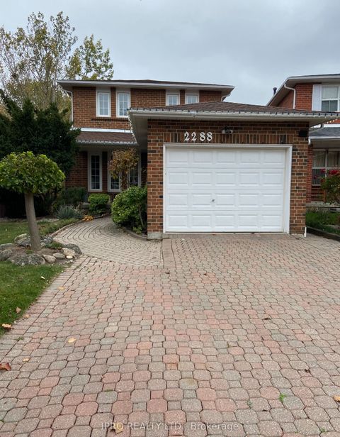 2288 Marzipan Court Mississauga ON L5M 2N9