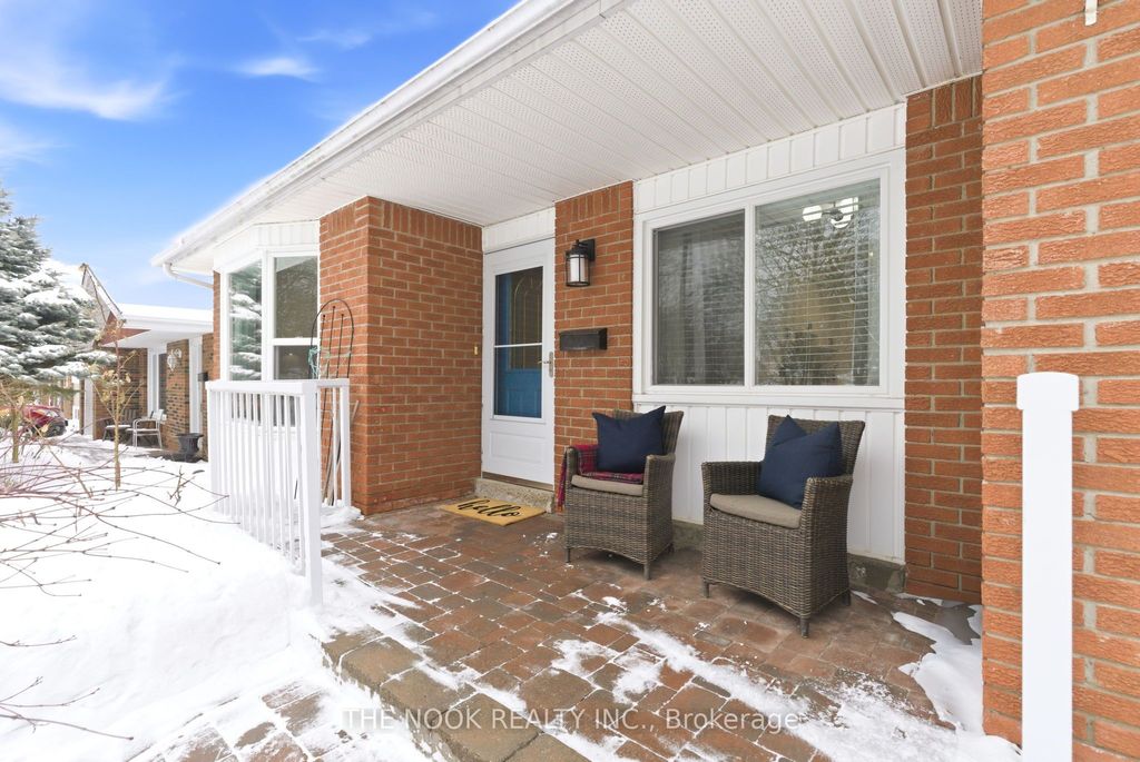 Photo of 523 Cherryhill Street, Oshawa, ON L1H 7S1 (MLS # E12781844)