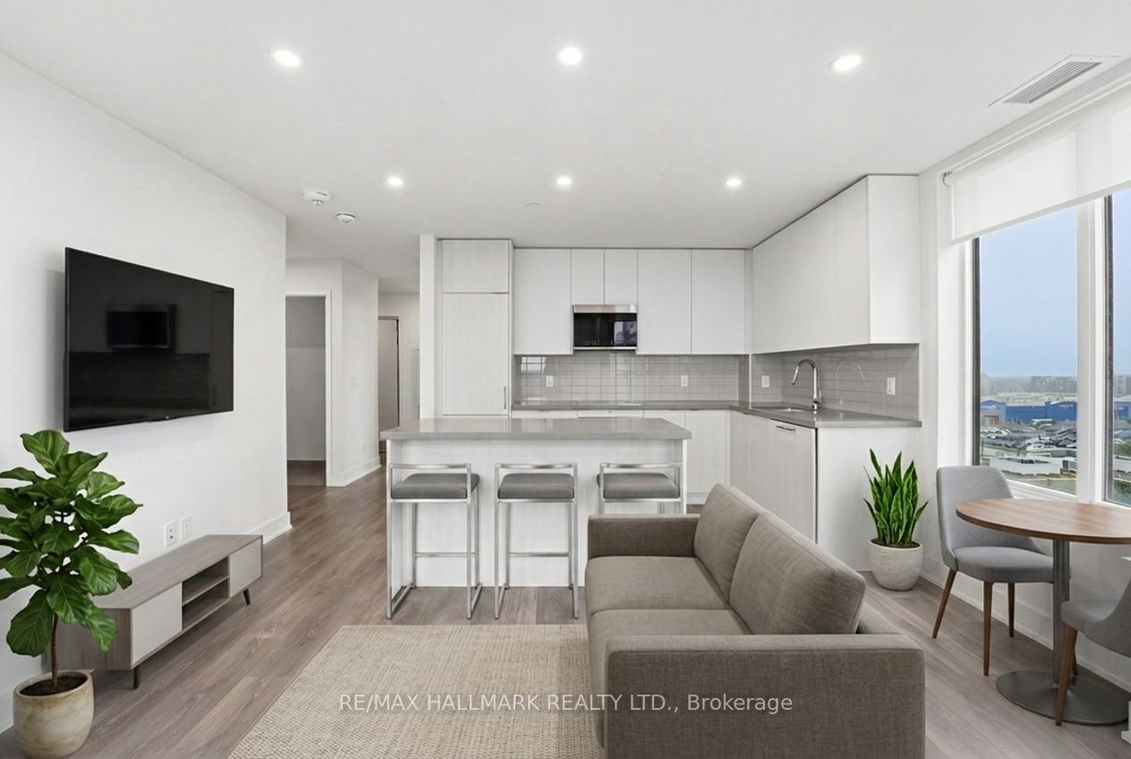 297 Oak Walk Drive 604