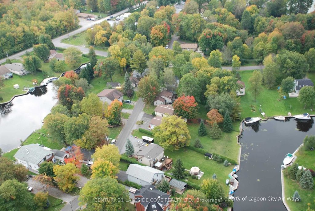 Photo of 40 Ridge Avenue, Ramara, ON L0K 1B0 (MLS # S13079740)