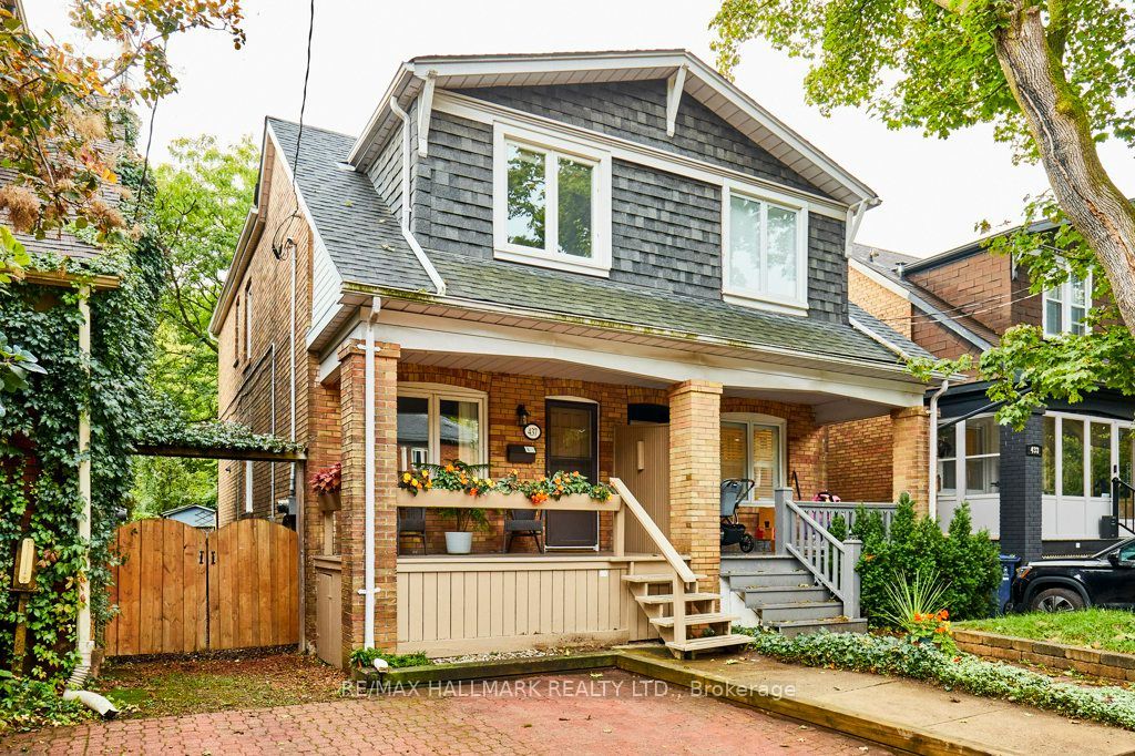 Photo of 437 Davisville Avenue, Toronto, ON M4S 1H7 (MLS # C12505856)