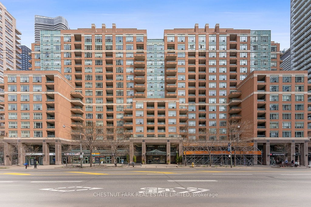Photo of 889 Bay Street #1610, Toronto, ON M5S 3K5 (MLS # C12970908)