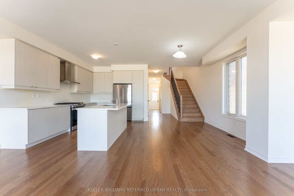 Photo of 23 Greer Street, Barrie, ON L9J 0R4 (MLS # S13082272)