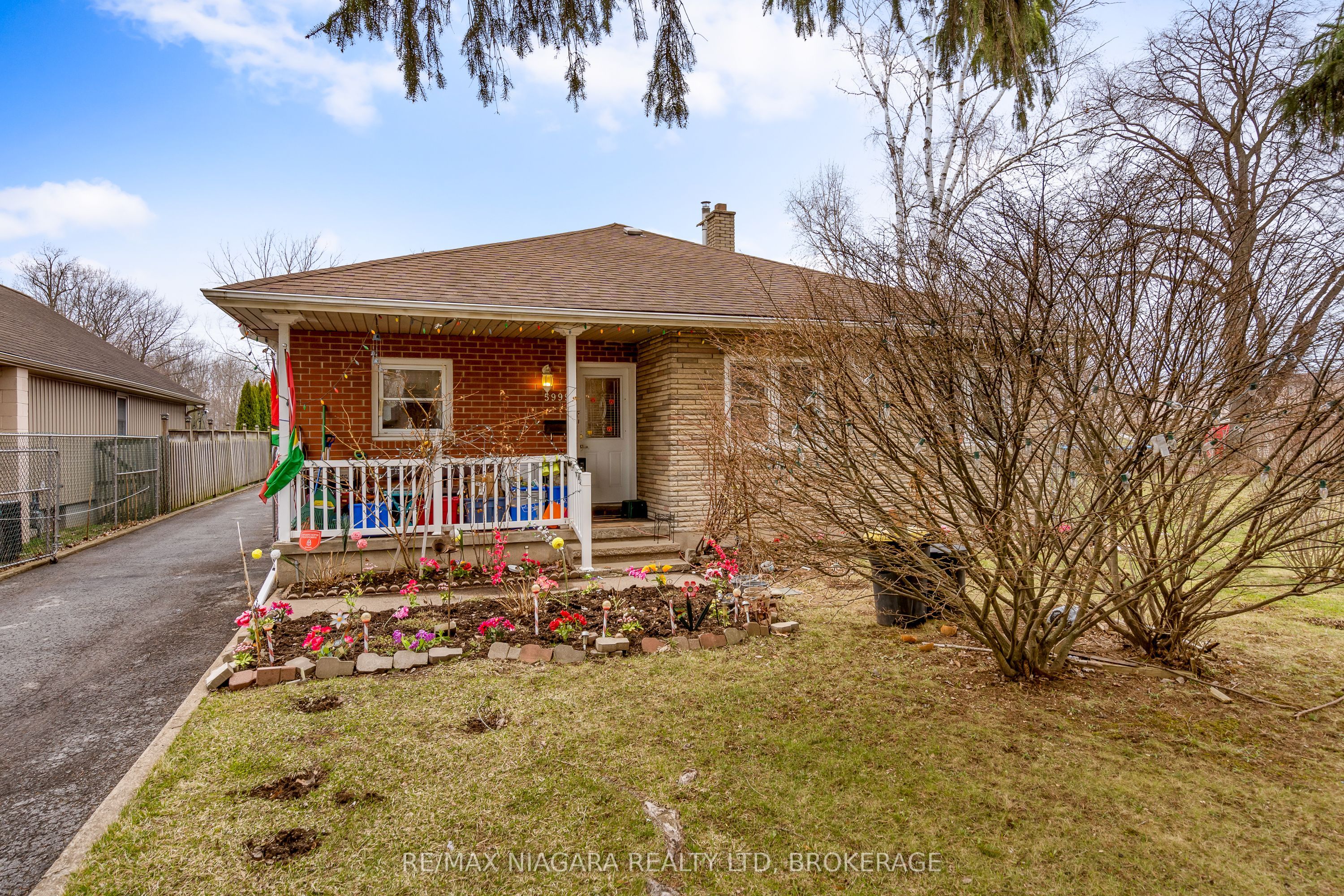 5999 Montrose Road