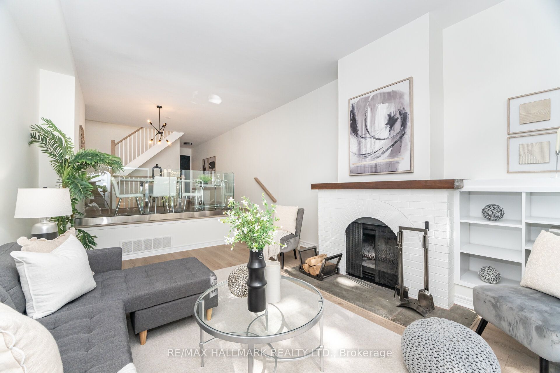 90 Kippendavie Avenue #5