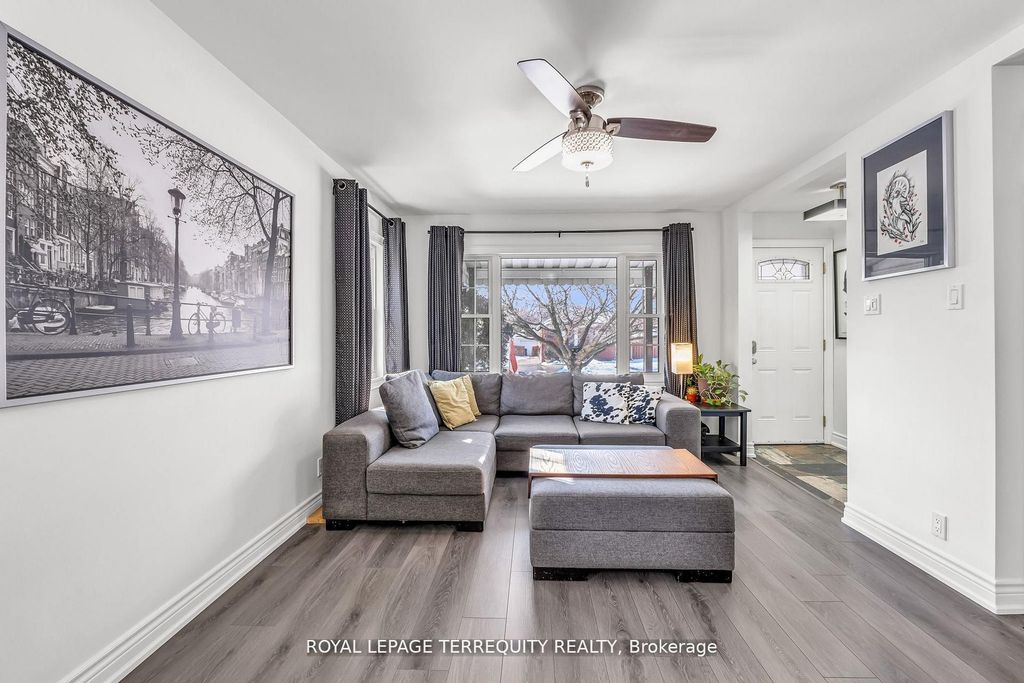 Photo of 5 Acorn Avenue, Toronto, ON M9B 3P7 (MLS # W13109736)