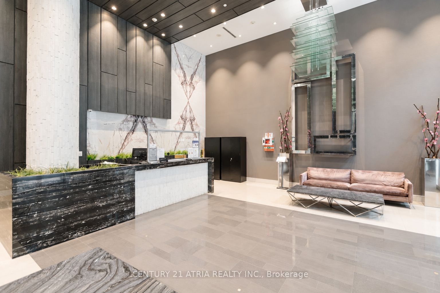 9201 Yonge Street 507