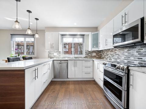 4165 Fieldgate Drive 7 Mississauga ON L4W 2M9