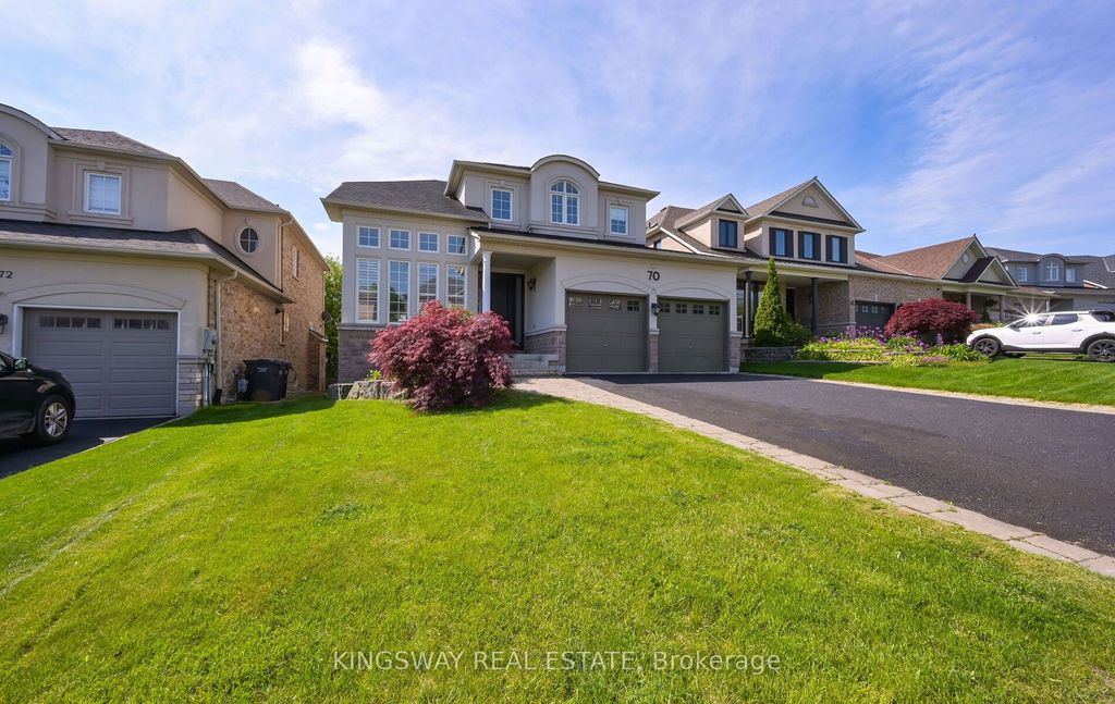 Photo of 70 Silvervalley Drive, Caledon, ON L7E 2Z1 (MLS # W12729026)