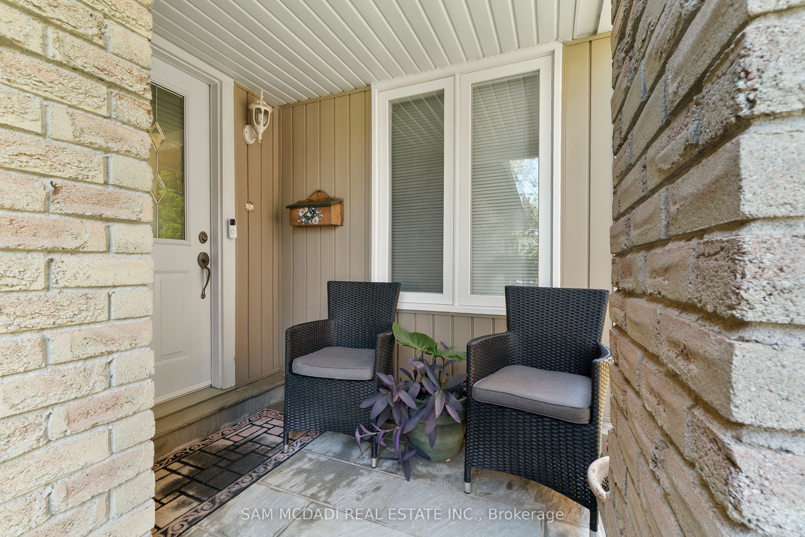 4260 SHELBY Crescent