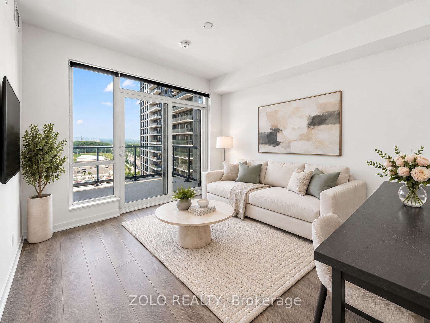 7950 Bathurst Street 1324