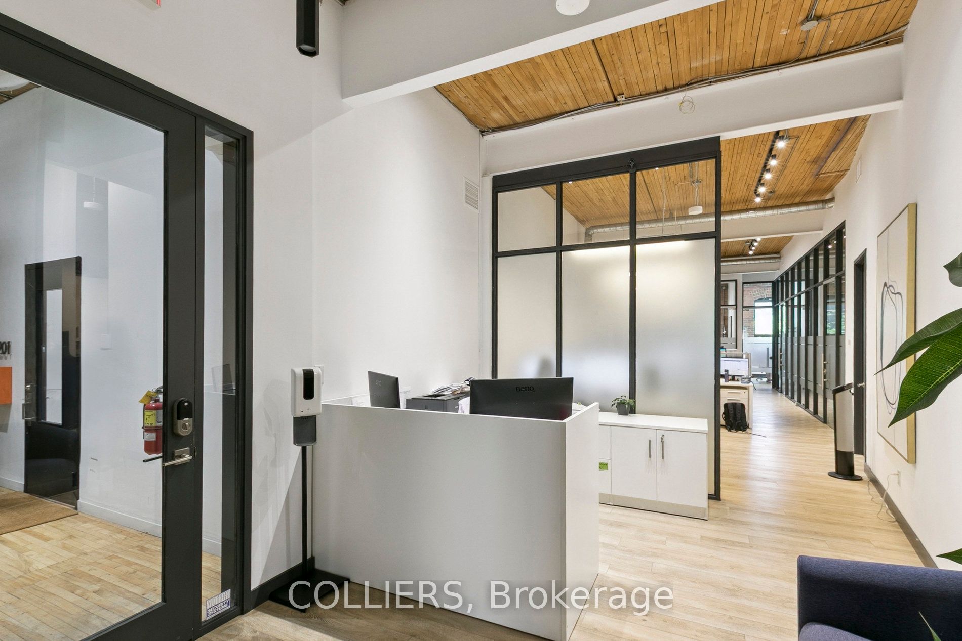 287 Macpherson Avenue