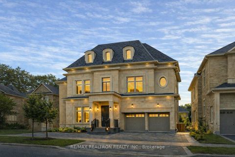 7 Aspy Court Vaughan ON L6A 4X8