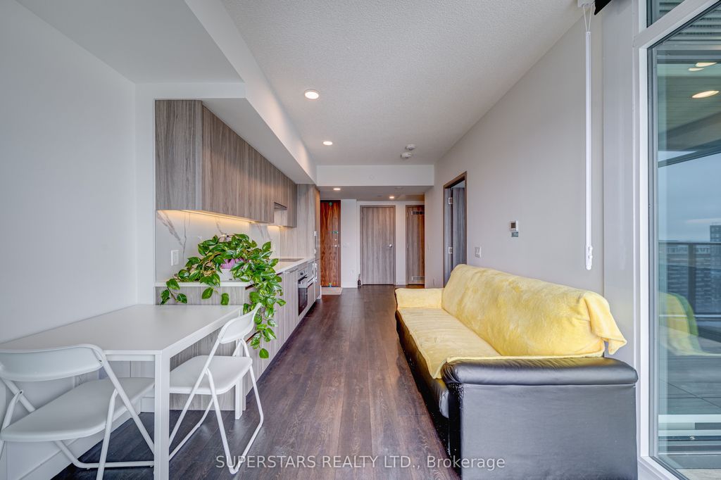 Photo of 3 Concord Cityplace Way #5712, Toronto, ON M5V 0X4 (MLS # C12804502)