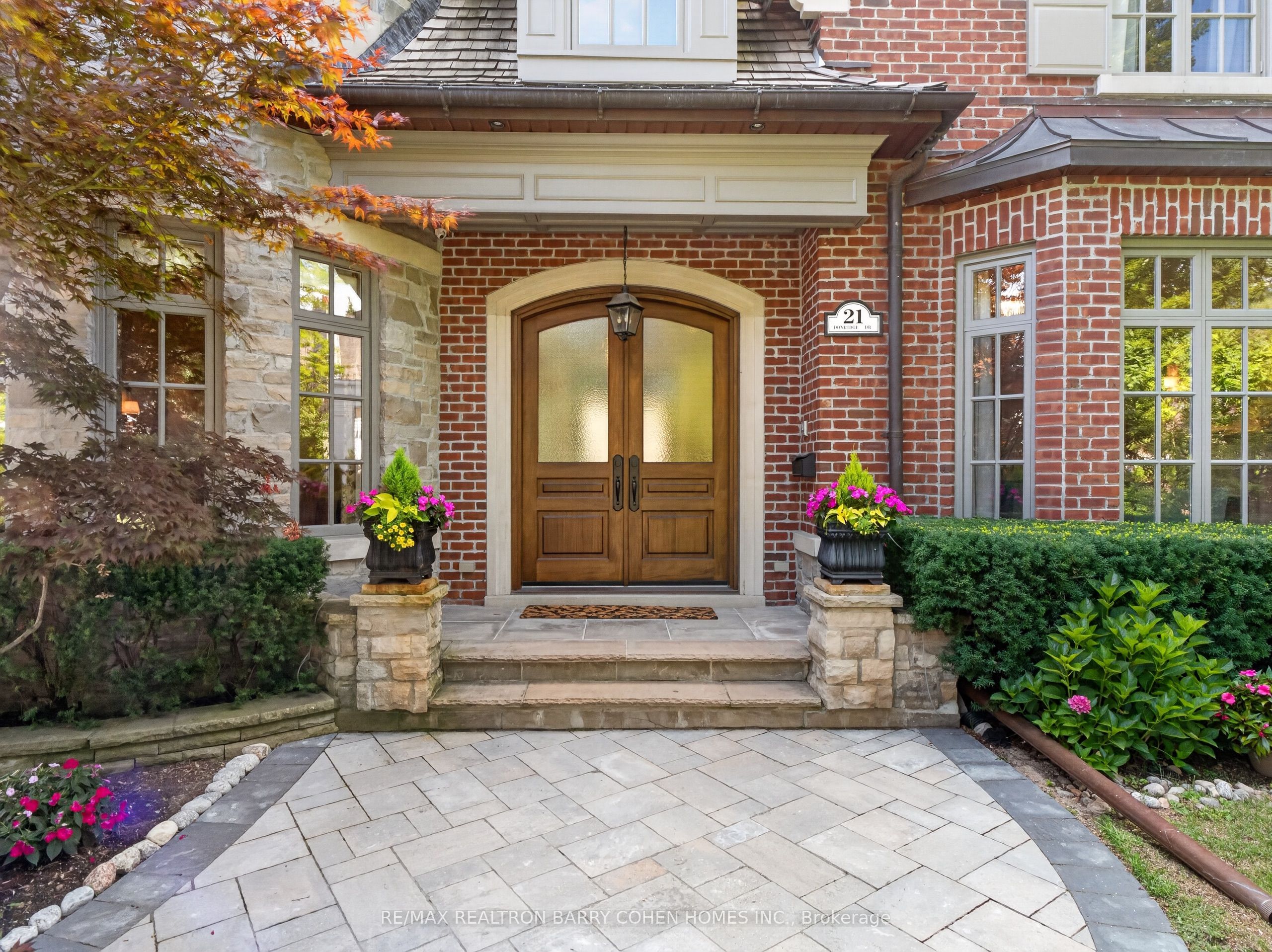 21 Don Ridge Drive