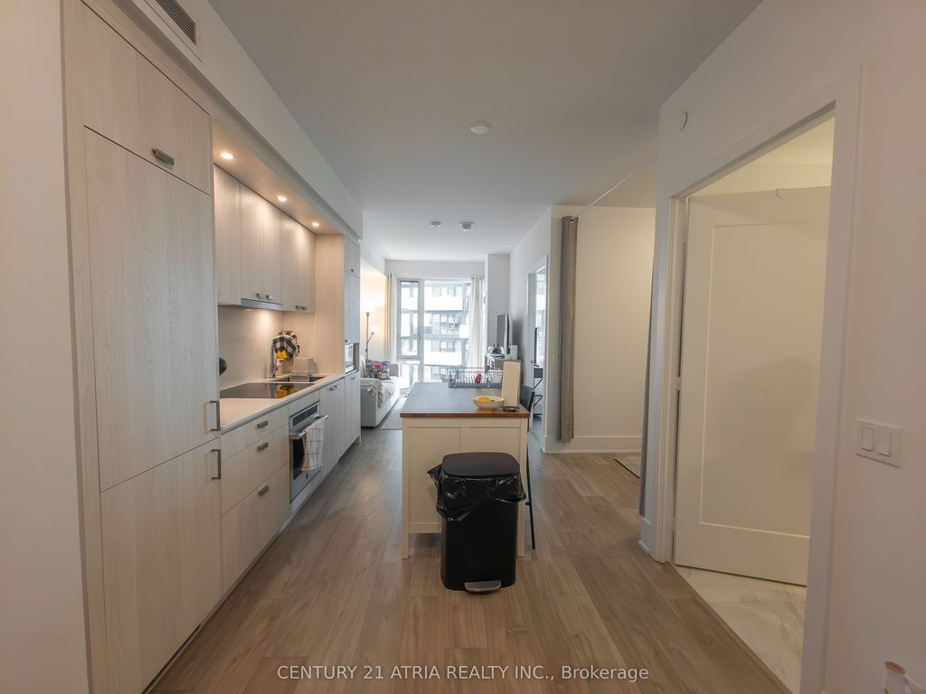 Photo of 470 Front Street W #1311, Toronto, ON M5V 0V6 (MLS # C12448729)