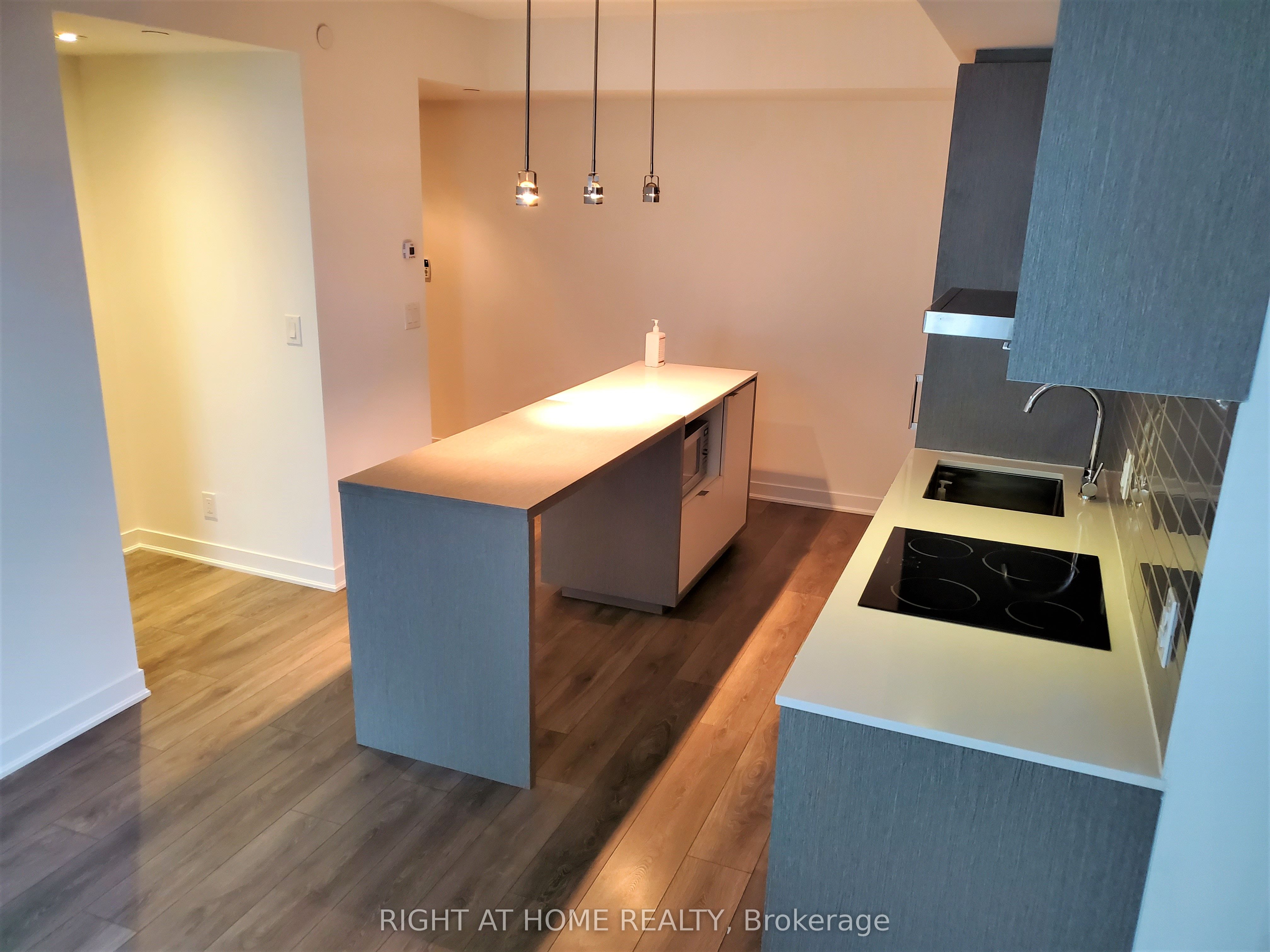 88 Harbour Street 1401