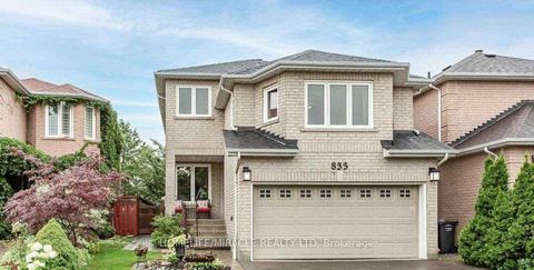 833 Mays Crescent Upper Mississauga ON L5V 2G6