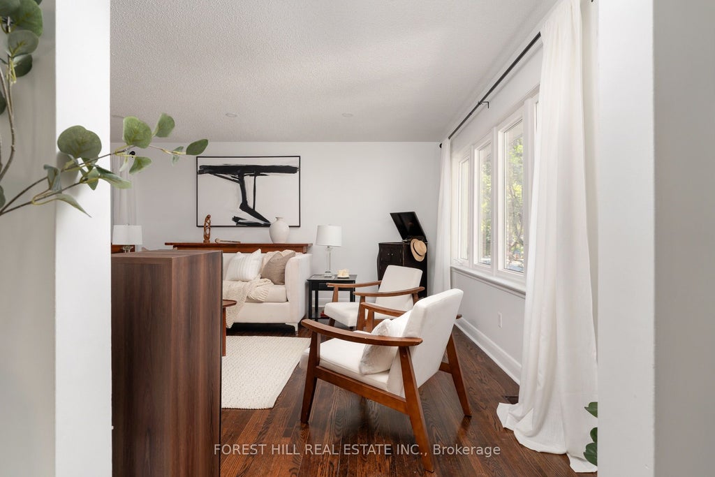 Photo of 37 Cynthia Road, Toronto, ON M6N 2P8 (MLS # W14032776)