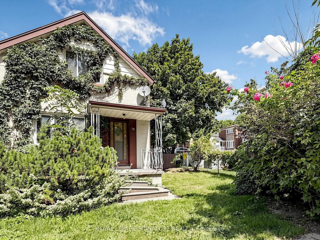 Photo of 18 Dunraven Drive, Toronto, ON M6M 1H1 (MLS # W13599898)