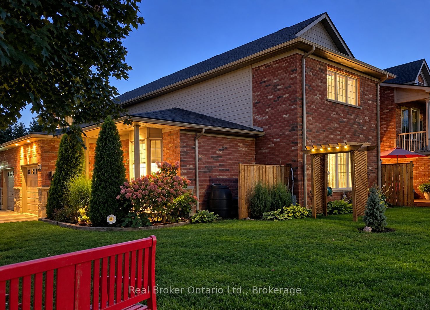 438 Shewfelt Crescent