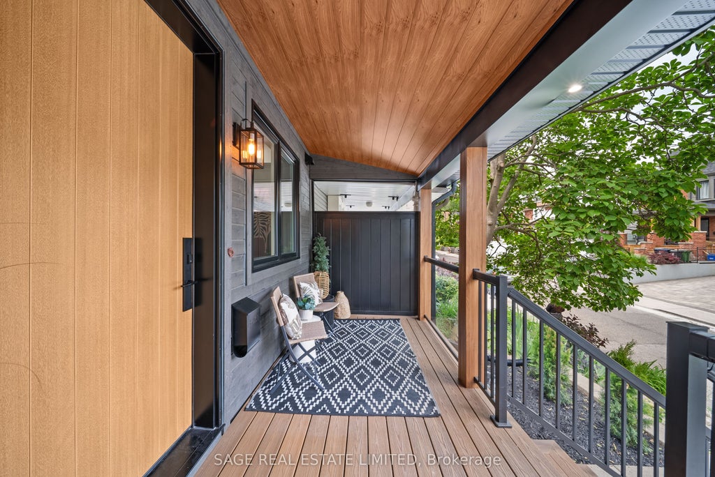 Photo of 116 Lee Avenue, Toronto, ON M4E 2P3 (MLS # E13707038)