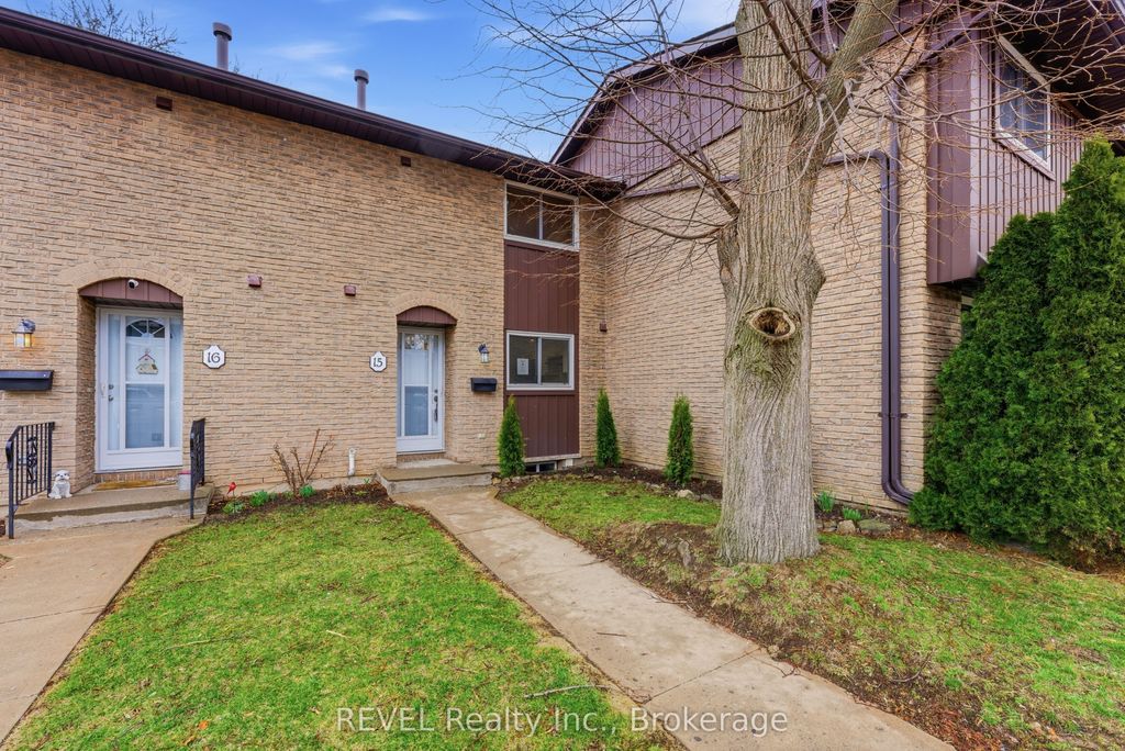 Photo of 151 Linwell Road #15, St. Catharines, ON L2N 6P3 (MLS # X12889312)
