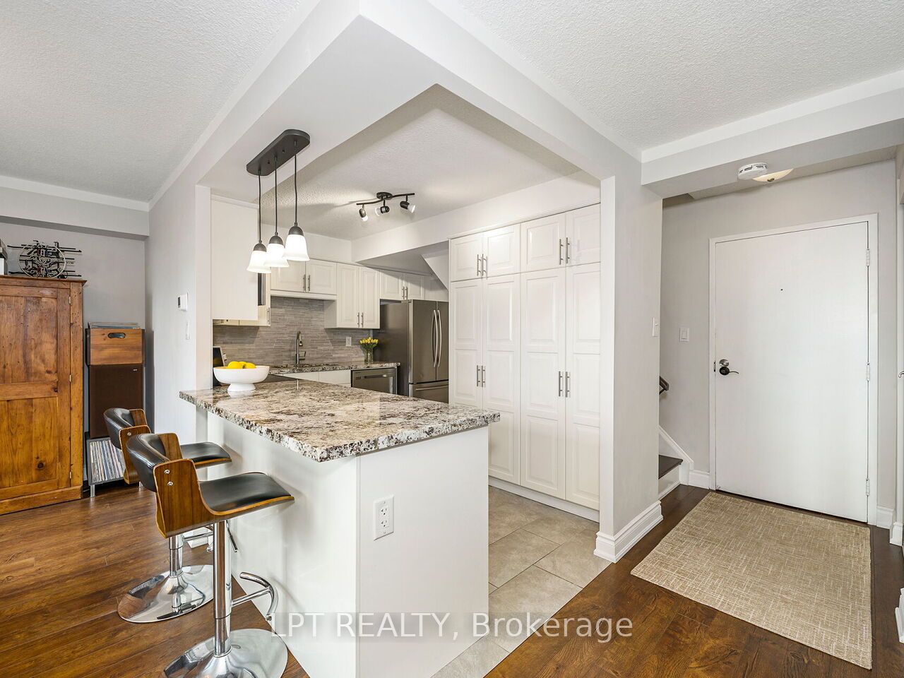 1300 Marlborough Court 534