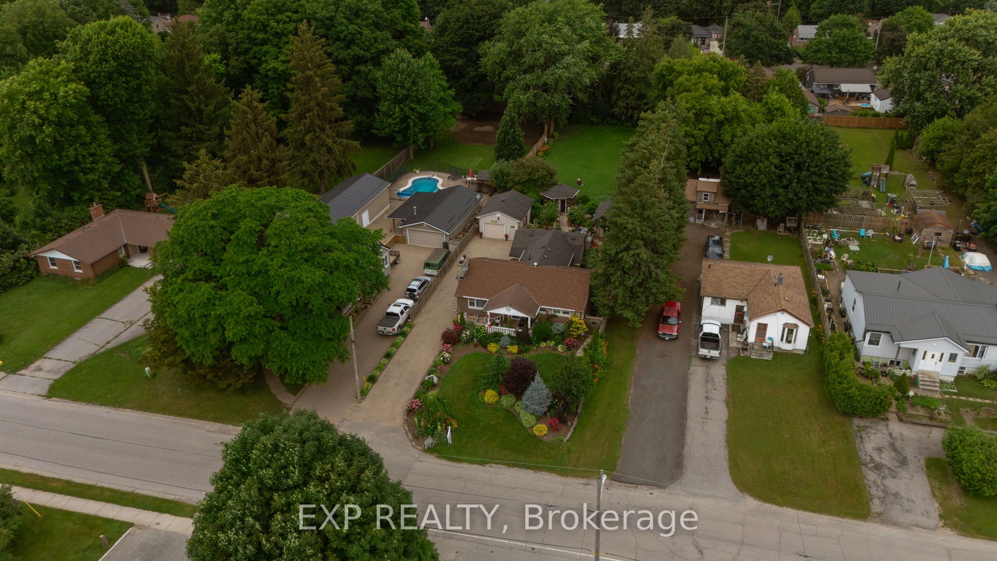 1864 Parkhurst Avenue