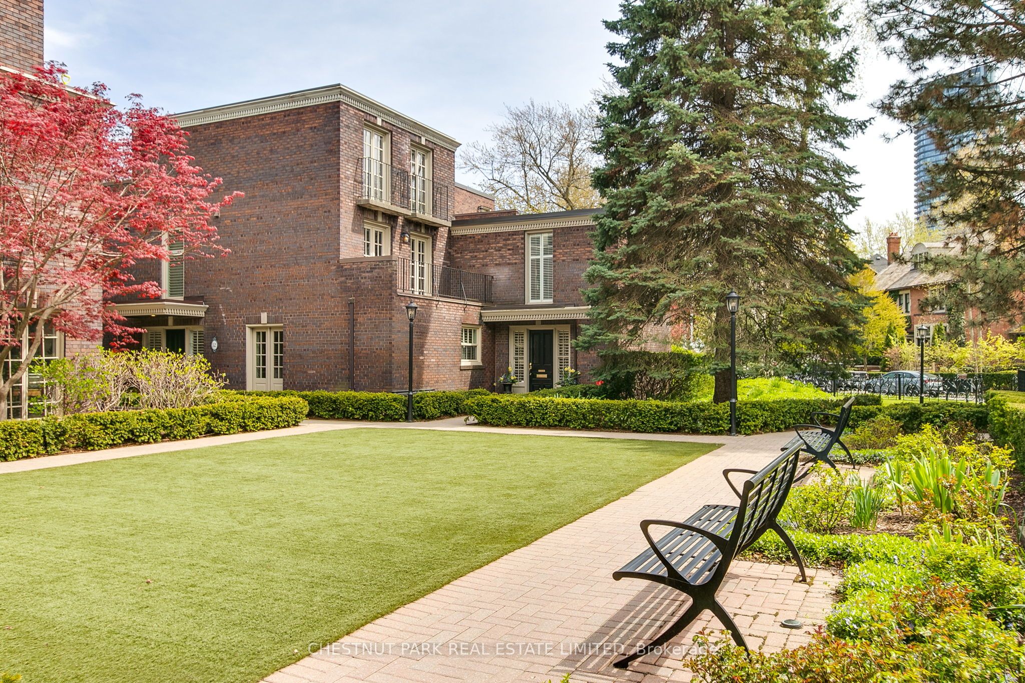 52 Maple Avenue