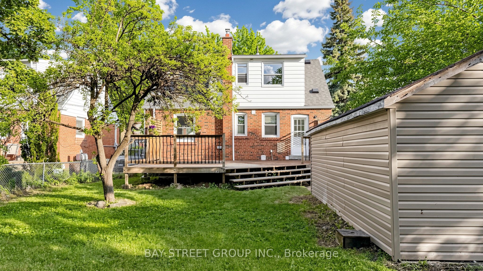 26 Innismore Crescent E