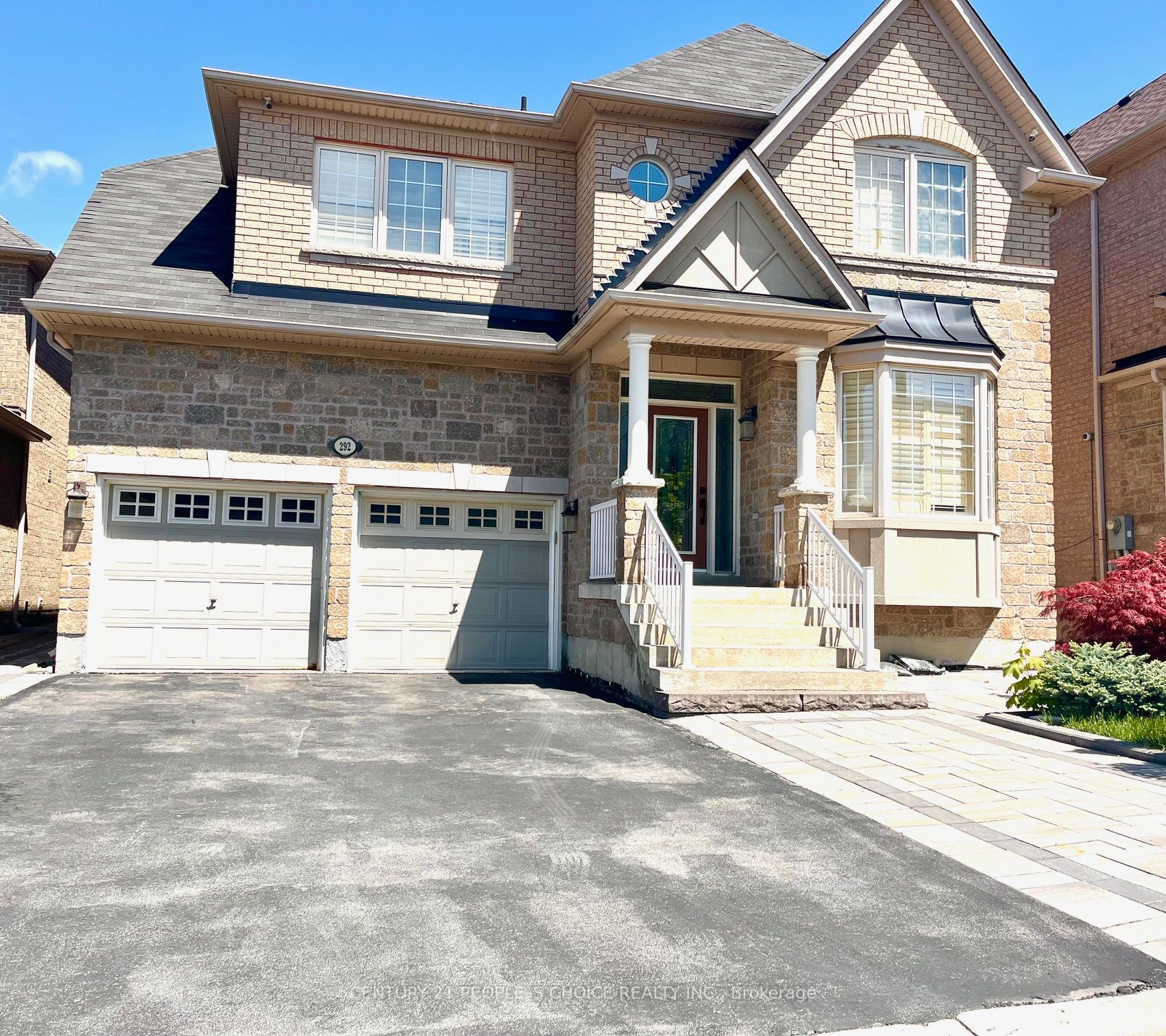 292 St Urbain Drive Bsmt