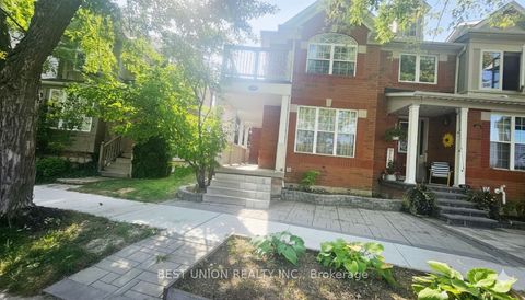 320 Country Glen Road Markham ON L6B 1C5