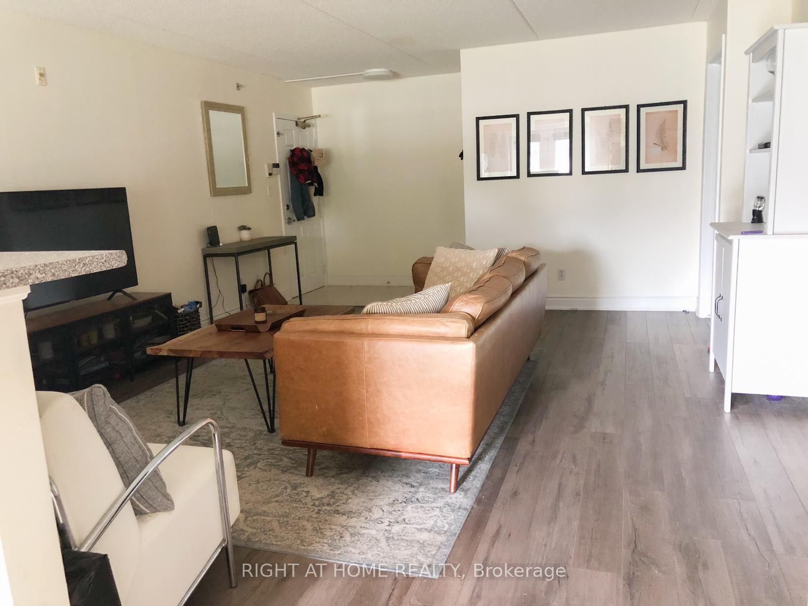 1480 Bishops Gate E 105
