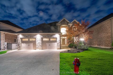 Property photo of 9128 tapestry court, niagara falls, ON l2h 0e2