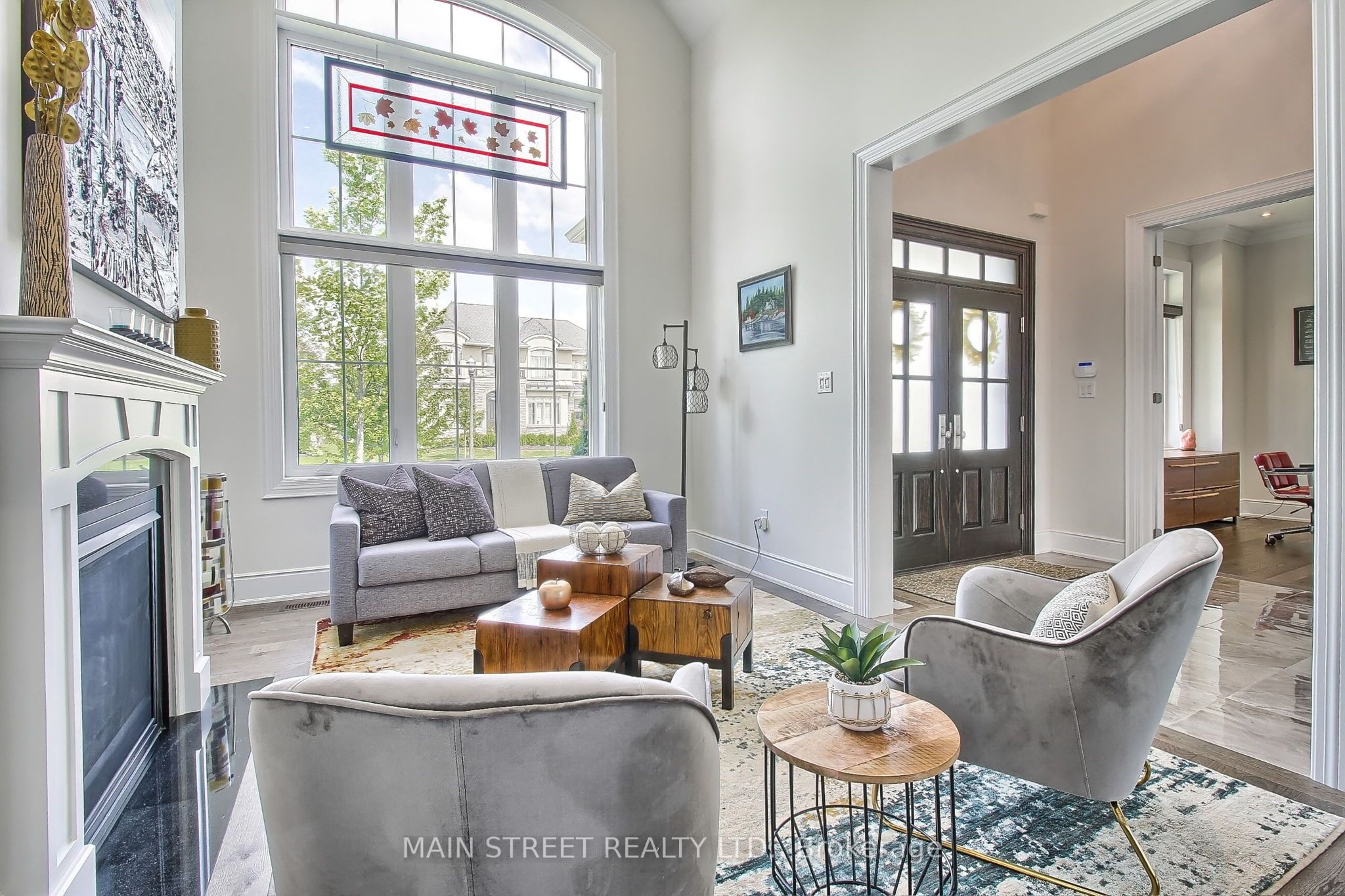 18 Country Club Crescent