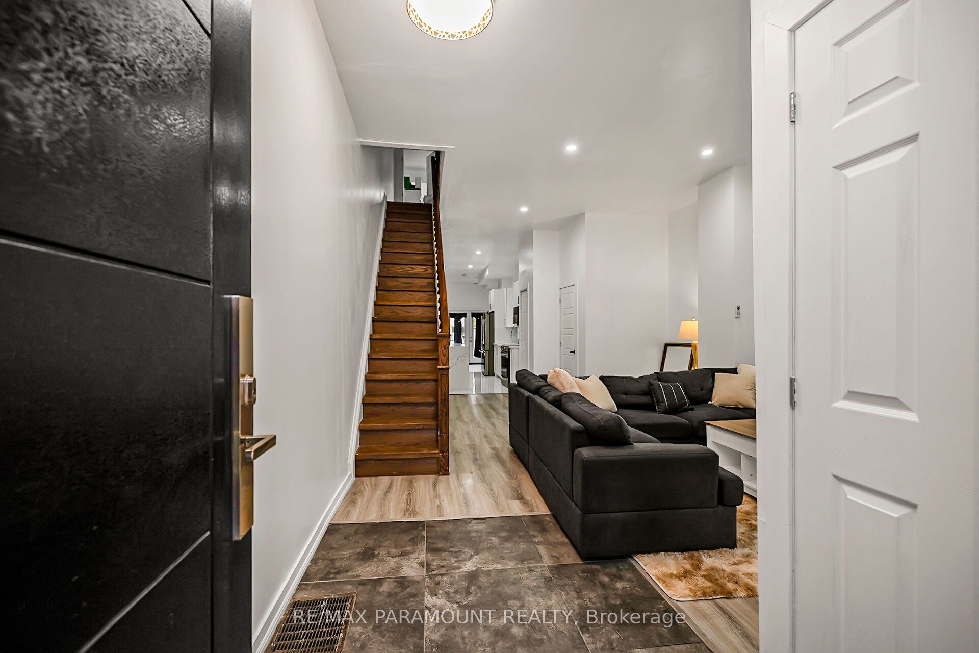 121 Mulock Avenue