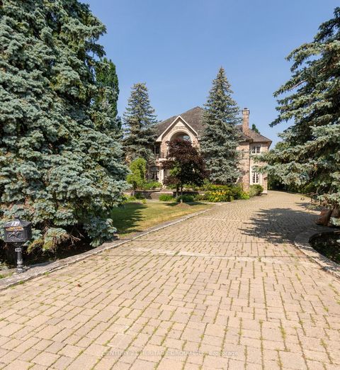 34 Maryvale Crescent Richmond Hill ON L4C 6P8