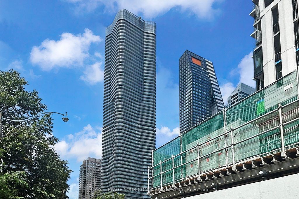 Photo of 11 Wellesley Street W #2604, Toronto, ON M4Y 0G4 (MLS # C12508122)