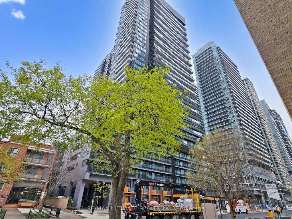 Photo of 117 Broadway Avenue #207, Toronto, ON M4P 1V3 (MLS # C14019686)