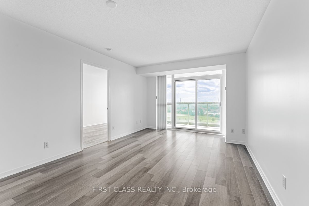 4900 Glen Erin Drive 905