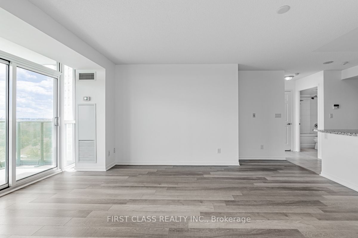 4900 Glen Erin Drive 905