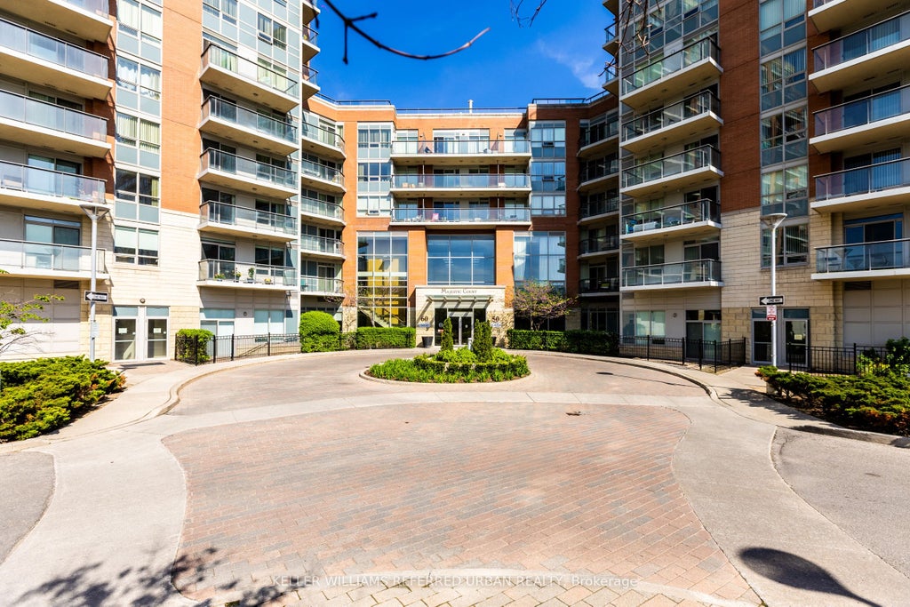 Photo of 60 South Town Centre Boulevard #318, Markham, ON L6G 0C5 (MLS # N13471562)