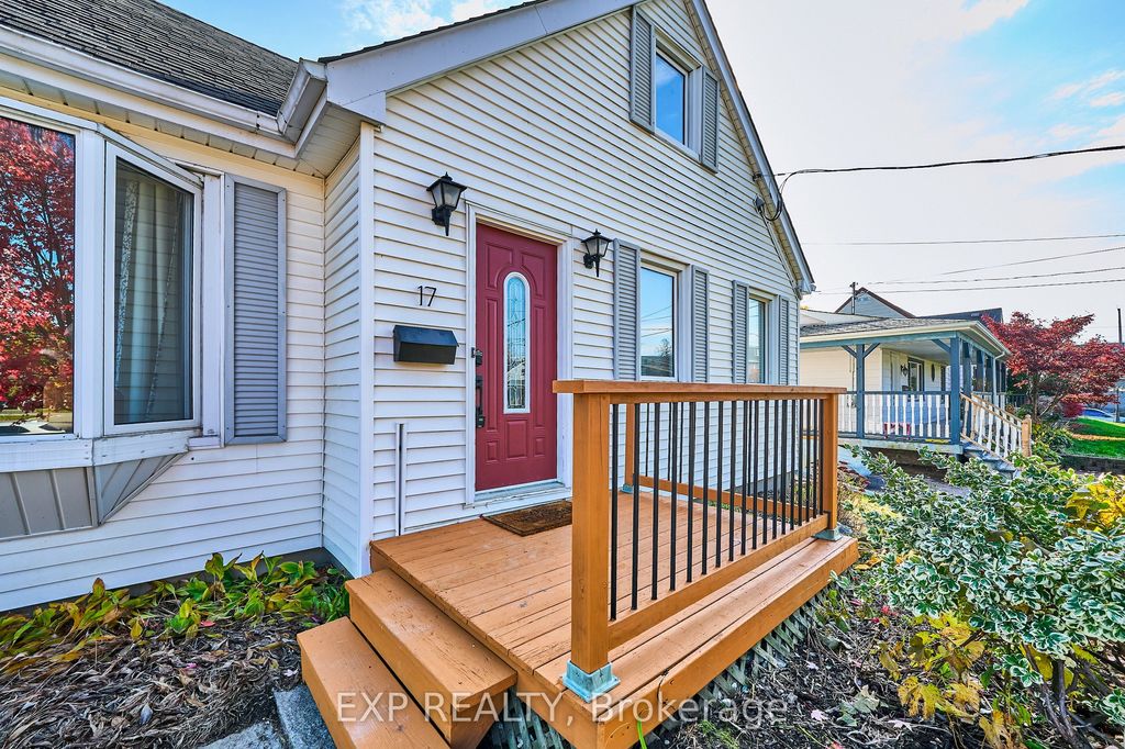 Photo of 17 Eastwood Avenue N, Oshawa, ON L1G 3Y5 (MLS # E12764928)
