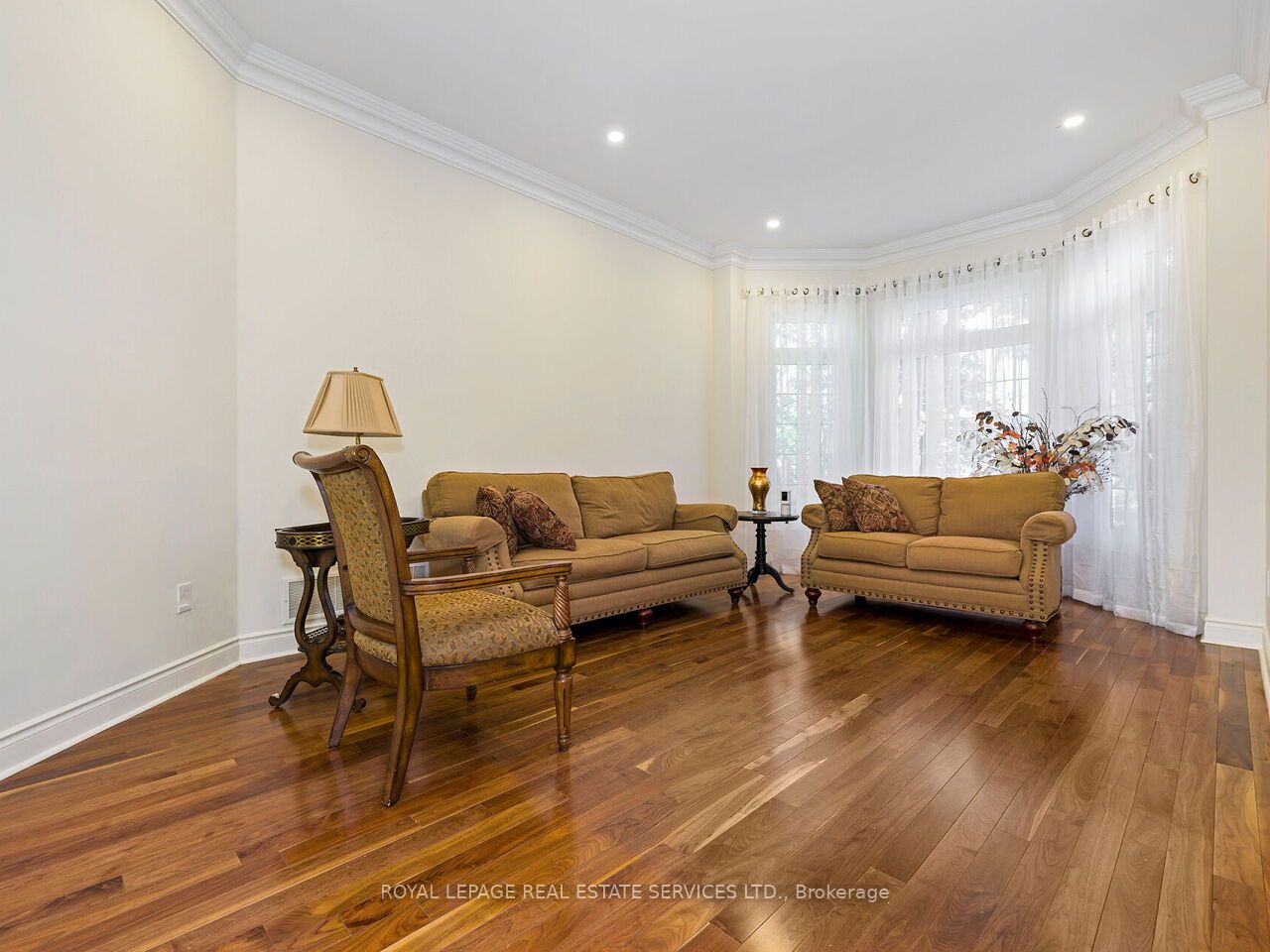 11 Beauvista Court