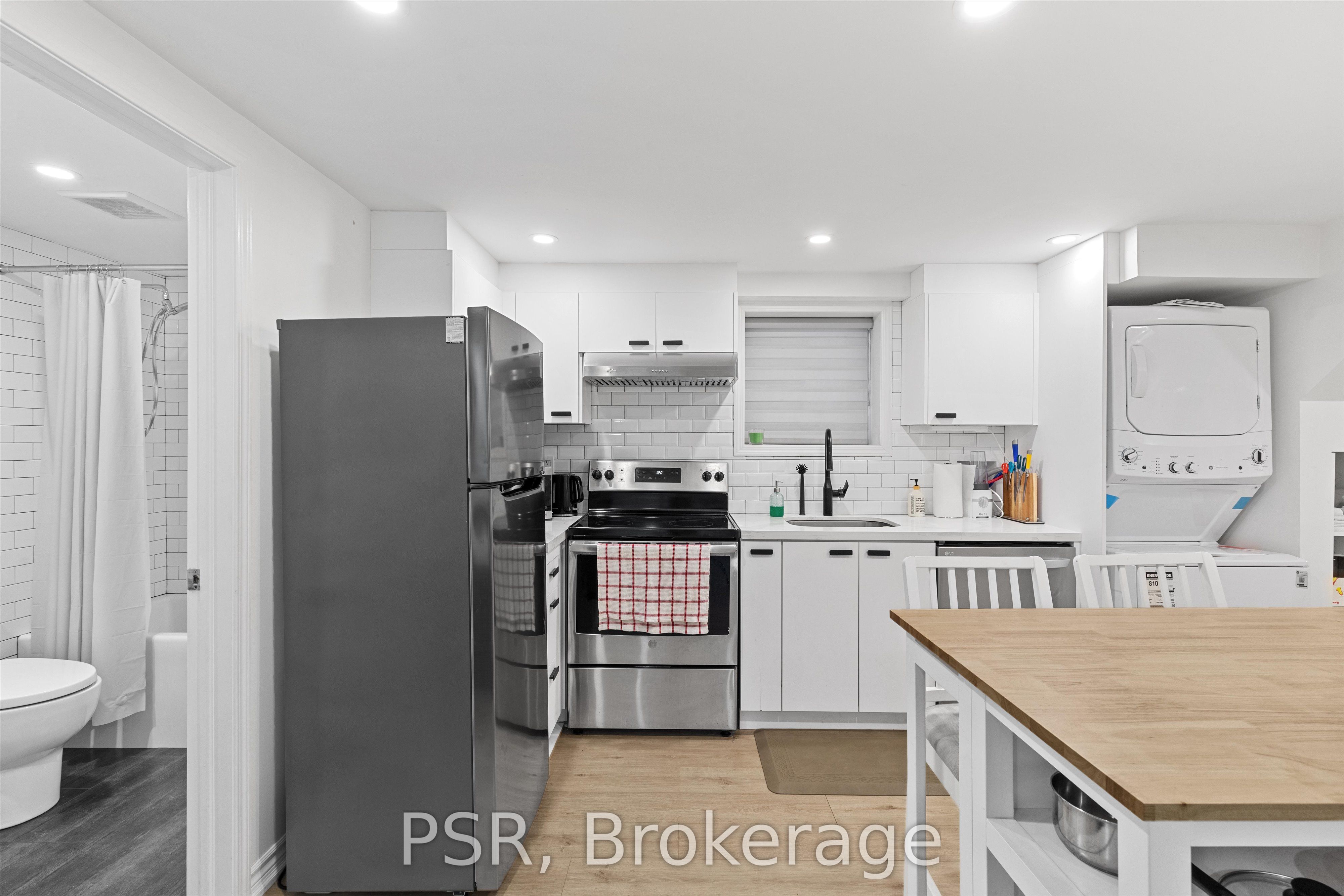 332 Kennedy Avenue Lower