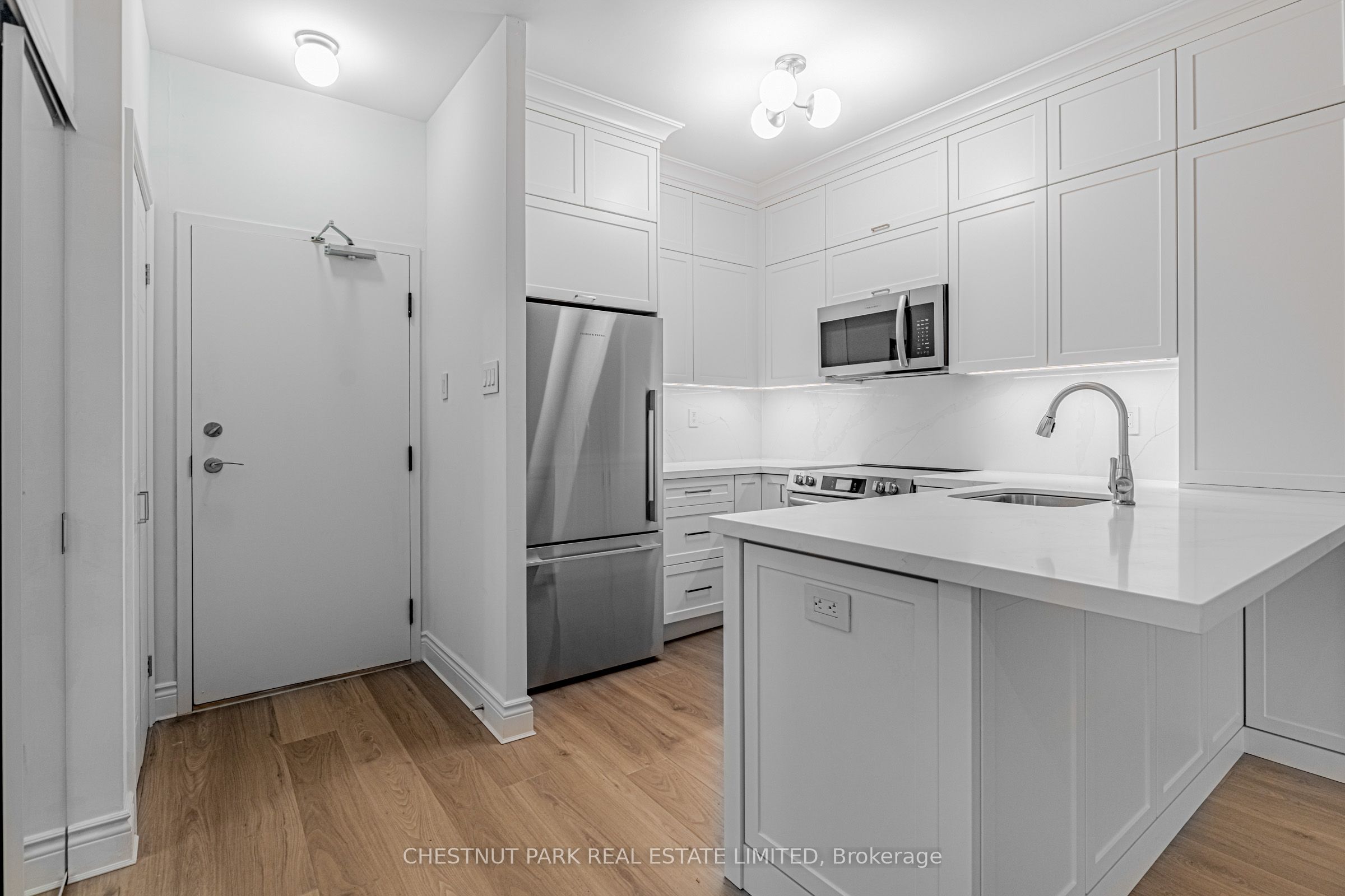 95 Prince Arthur Avenue 104