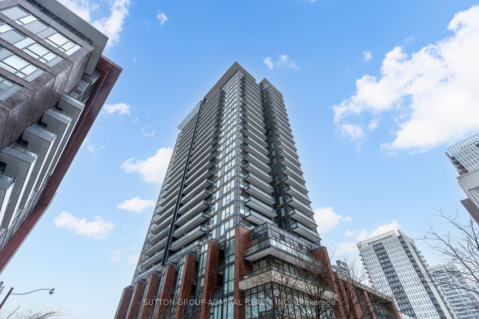225 Sackville Street Ph2606