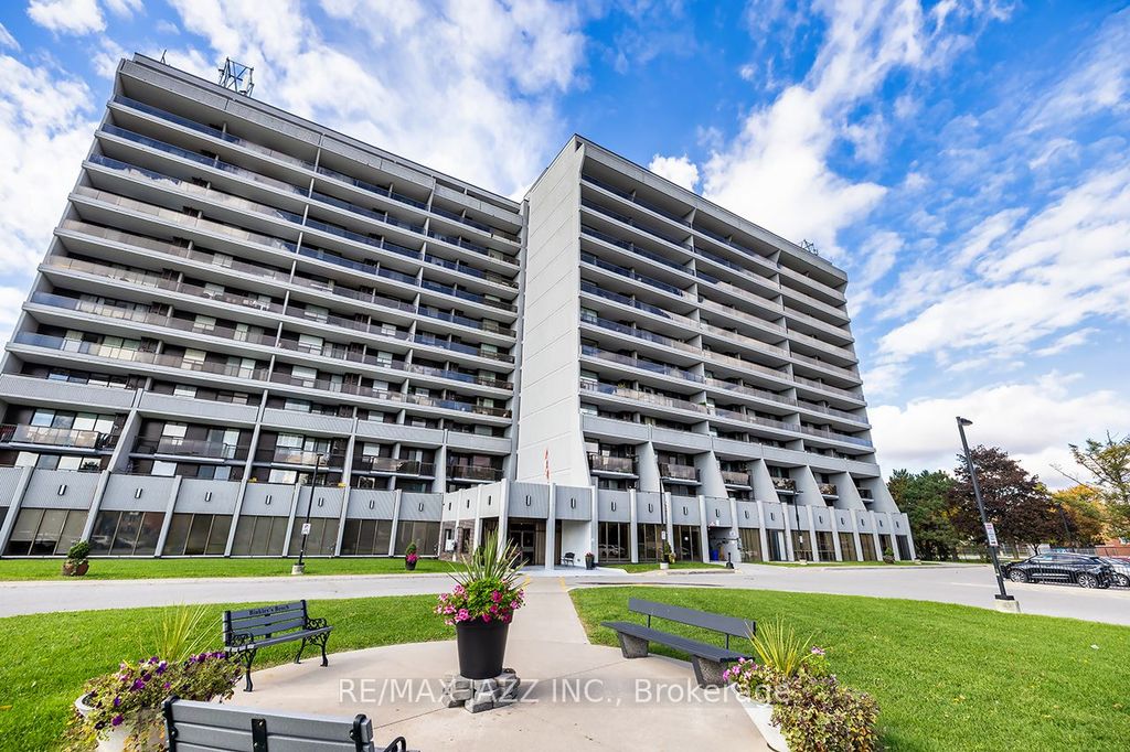 Photo of 92 Church Street S #PH 4, Ajax, ON L1S 6B4 (MLS # E12766646)